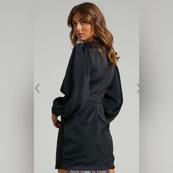 Showpo Billie Twist Front Mini Dress with Puff Sleeves Size 10 NWT holiday party - Picture 2 of 10